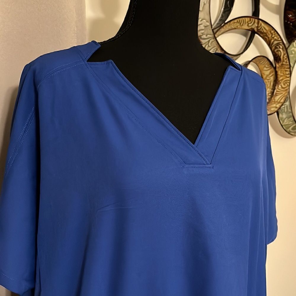 Climate Right by Cuddl Duds Scrub Top